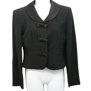Cheap and Chic Moschino Satin Bow Cropped Black Evening Jacket 42